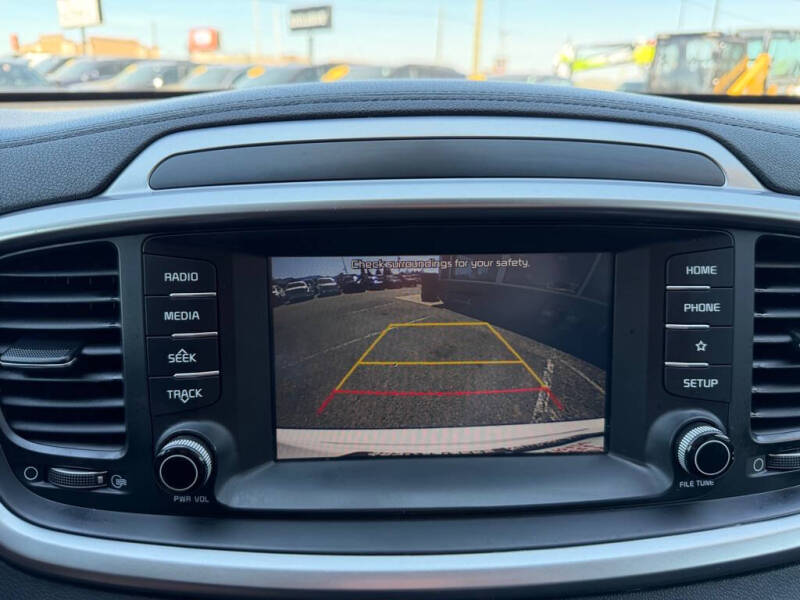 2019 Kia Sorento LX