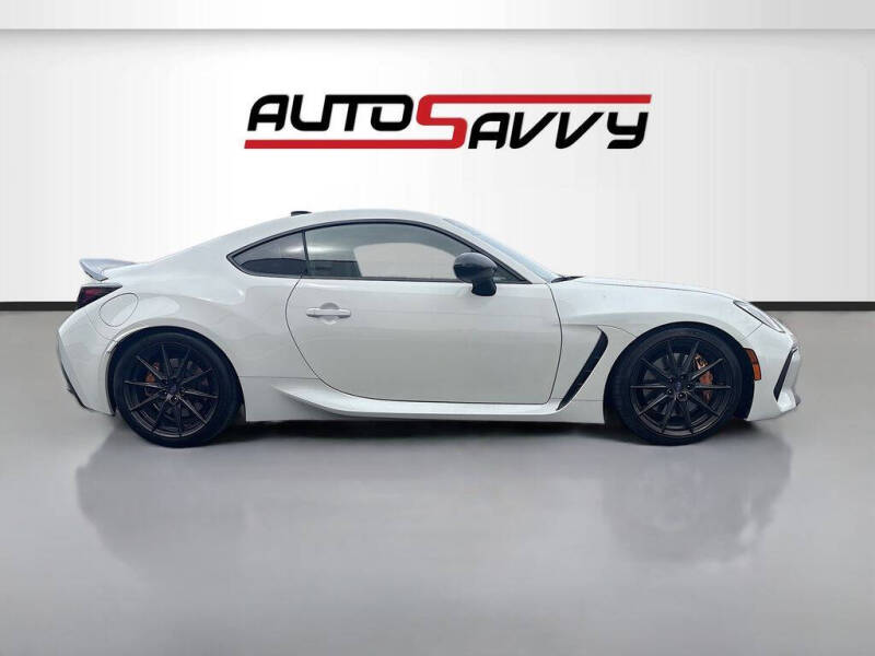 2024 Subaru BRZ tS