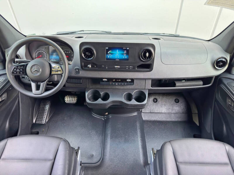 2024 Mercedes-Benz Sprinter