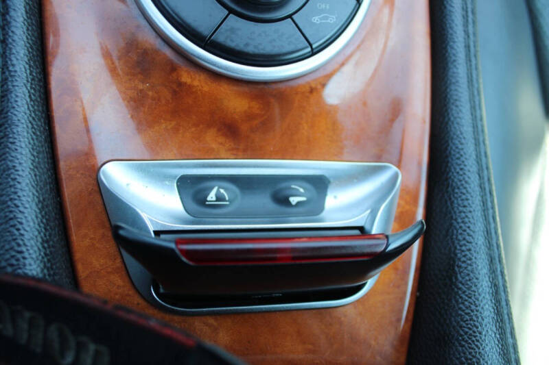 2004 Mercedes-Benz SL-Class SL 500