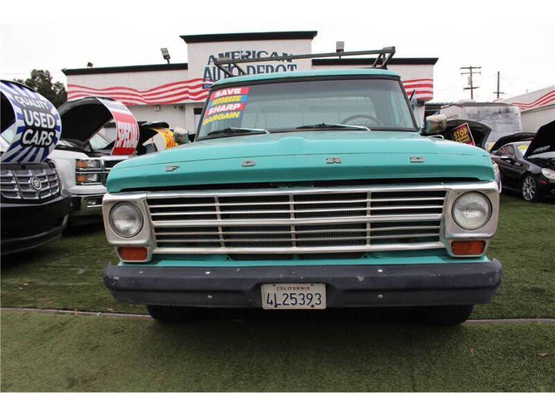 1969 Ford F-100