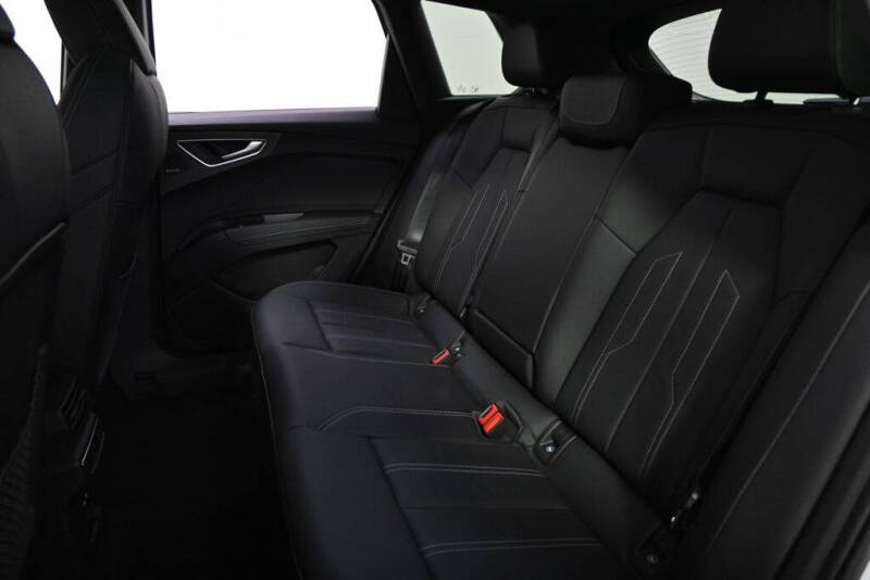 2022 Audi Q4 e-tron quattro Prestige 50