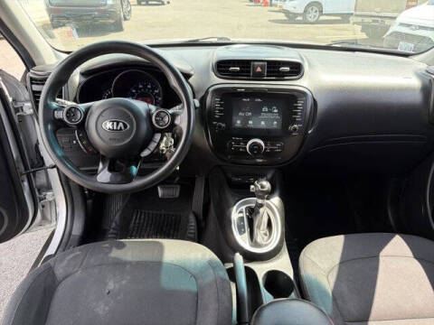 2019 Kia Soul +