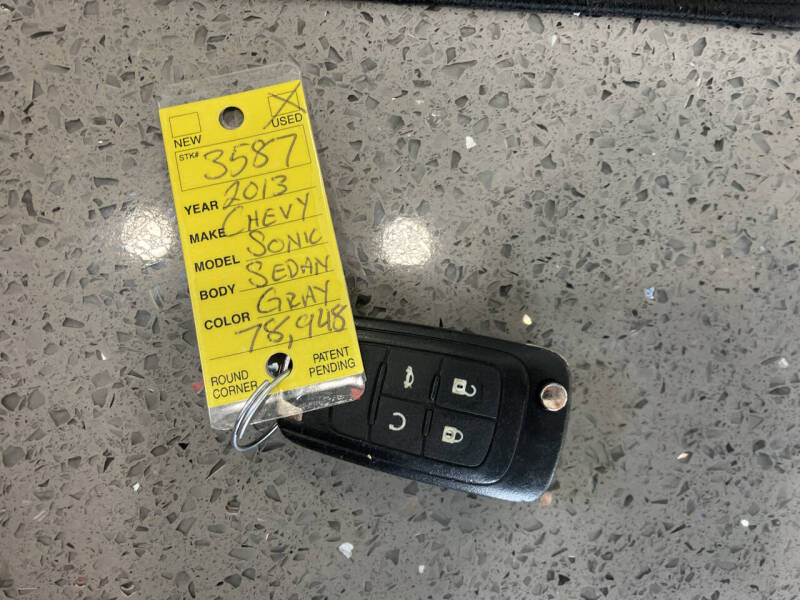 2013 Chevrolet Sonic LT Auto