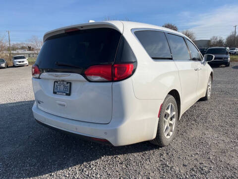 2018 Chrysler Pacifica Touring Plus