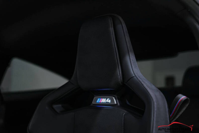 2022 BMW M4
