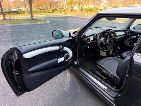 2015 MINI Hardtop 2 Door Cooper