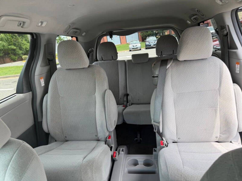 2015 Toyota Sienna