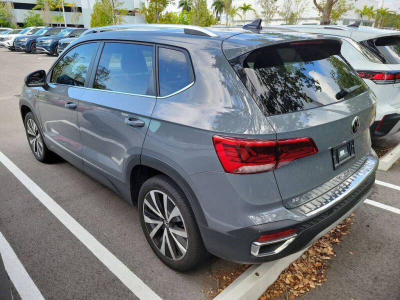 2024 Volkswagen Taos SE