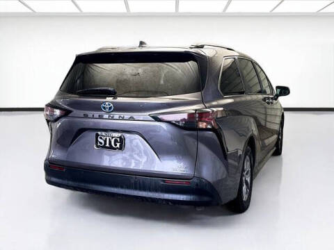 2023 Toyota Sienna XLE 7-Passenger
