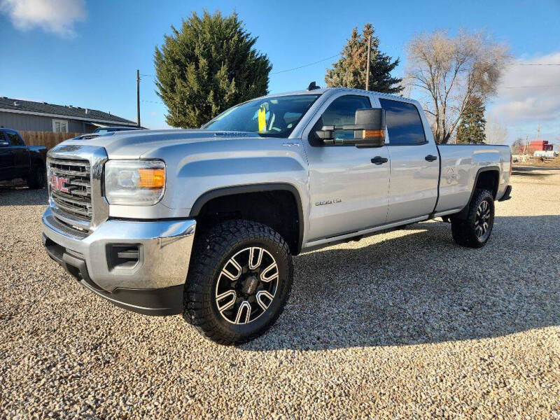 2019 GMC Sierra 2500HD for sale at Huntsman Wholesale LLC in Melba ID