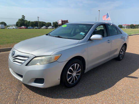 2011 Toyota Camry for sale at The Auto Toy Store in Robinsonville MS