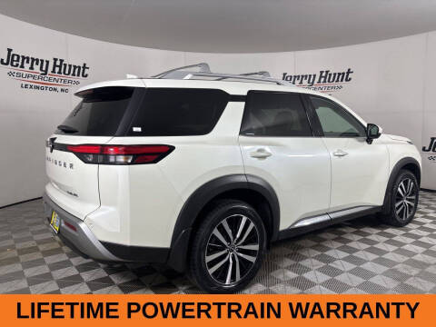 2024 Nissan Pathfinder Platinum