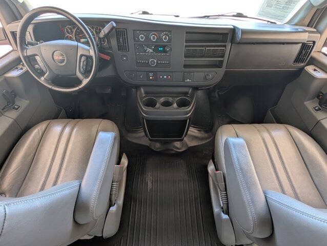 2022 GMC Savana 3500