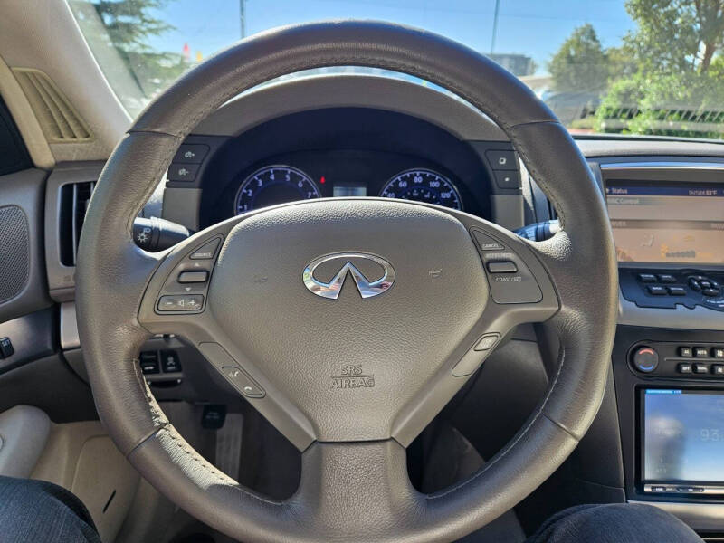 2013 Infiniti G37 Sedan x