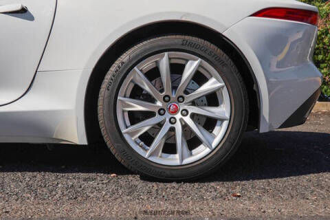 2017 Jaguar F-TYPE Premium