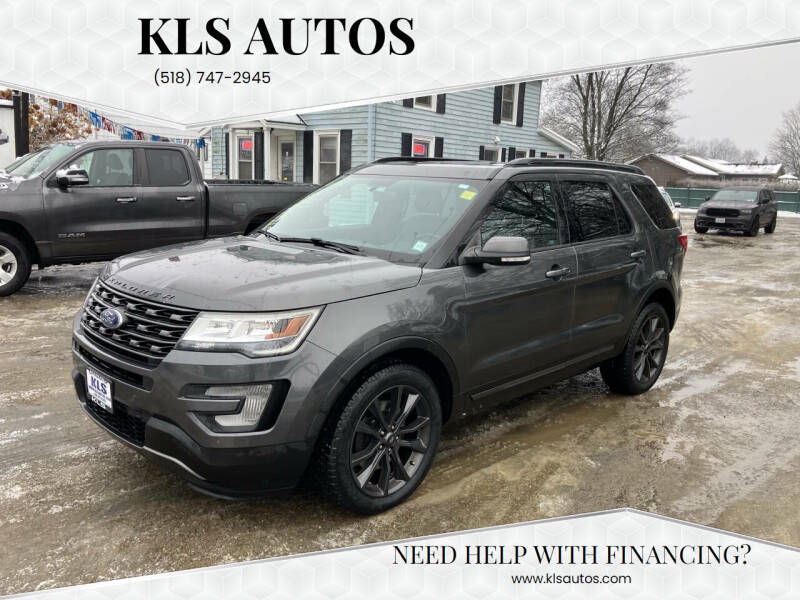 2017 Ford Explorer XLT's photo