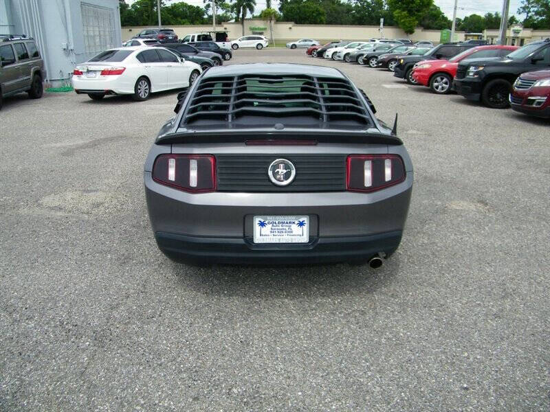 2010 Ford Mustang V6 Premium