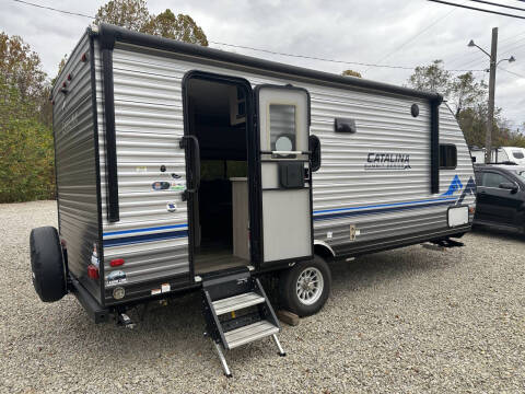 2022 Coachmen RV Summit 184FQS