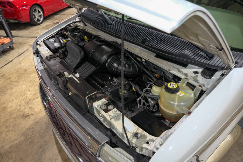 2002 Ford E-Series E-150