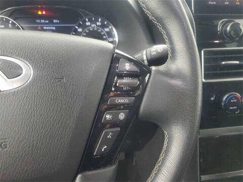 2022 Infiniti QX80 Luxe