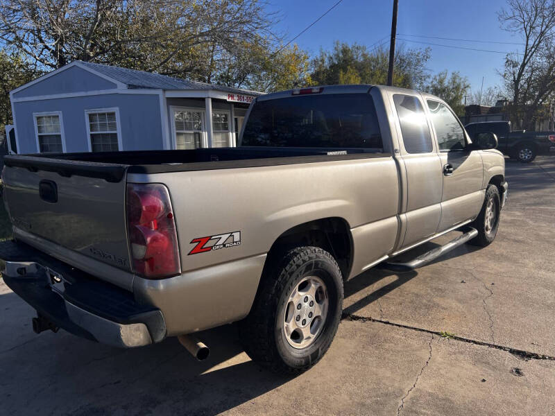 2003 Chevrolet Silverado 1500 LS