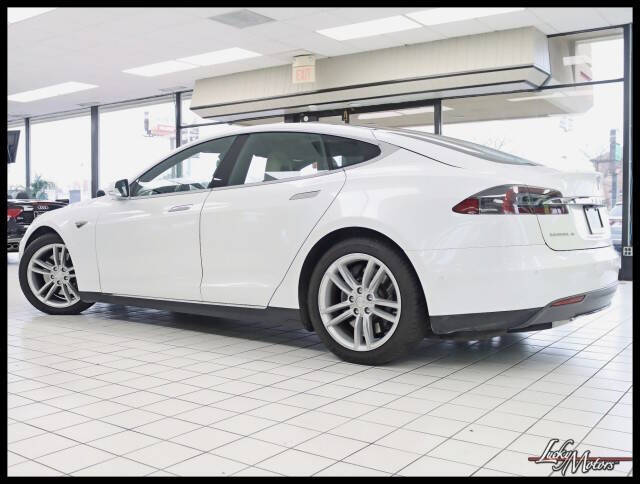 2015 Tesla Model S 90D