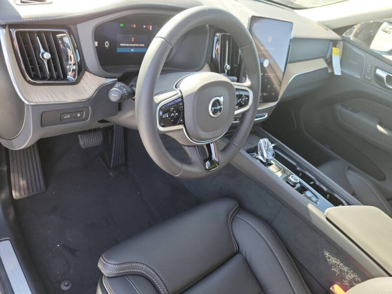 2026 Volvo XC60 T8 Ultra