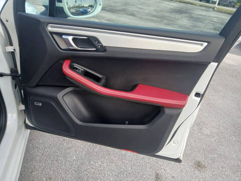 2018 Porsche Macan GTS