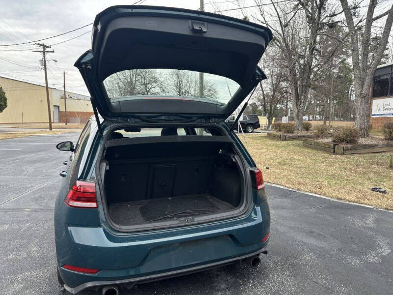 2018 Volkswagen Golf GTI S