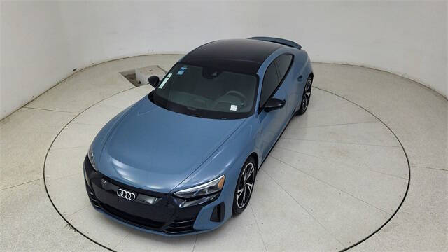 2022 Audi e-tron GT quattro Premium Plus