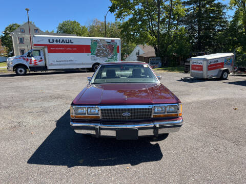 1989 Ford LTD Crown Victoria for sale at Barry's Auto Sales in Pottstown PA