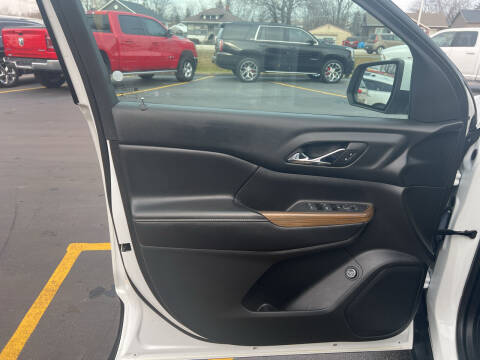 2017 GMC Acadia SLE-2