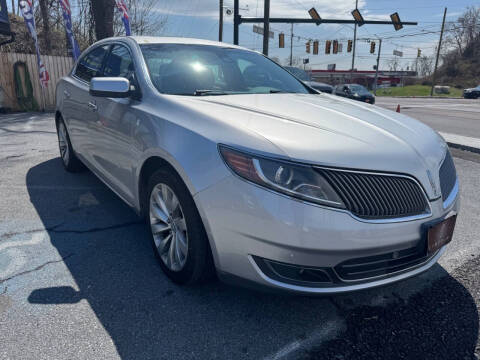 2014 Lincoln MKS