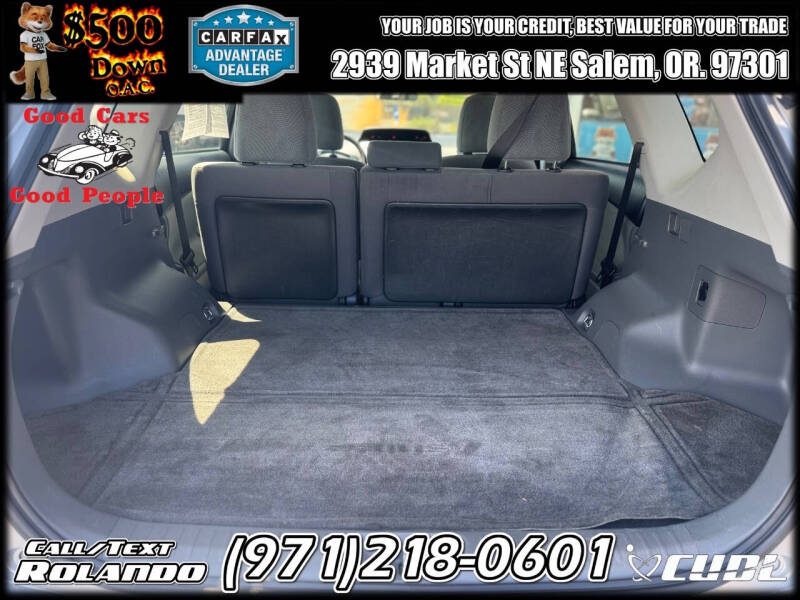 2012 Toyota Prius v Five