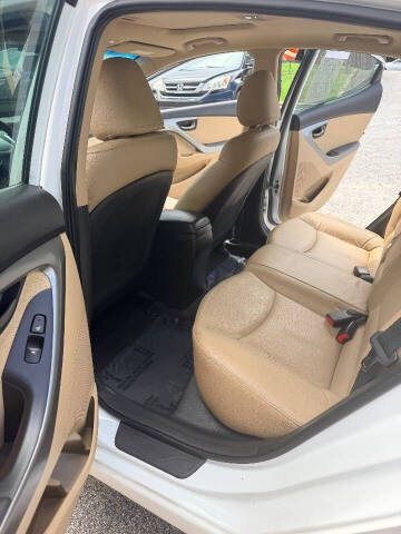 2012 Hyundai Elantra GLS