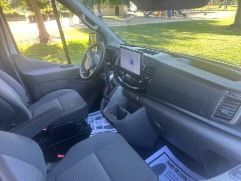 2025 Ford Transit
