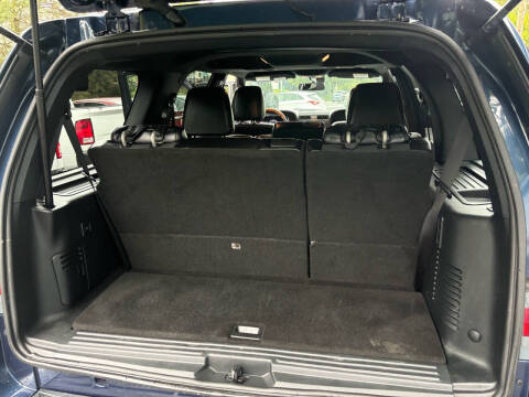 2016 Lincoln Navigator Select