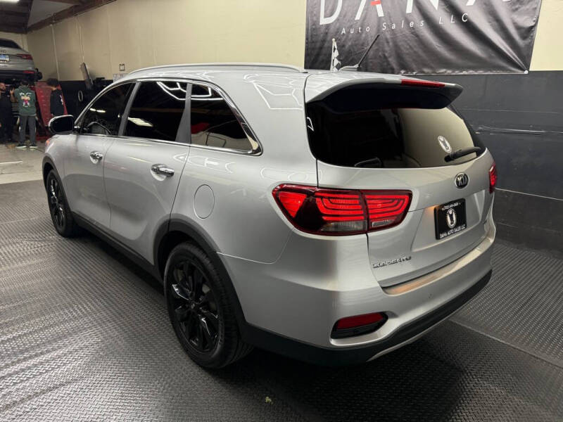 2020 Kia Sorento EX V6