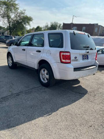2010 Ford Escape XLS