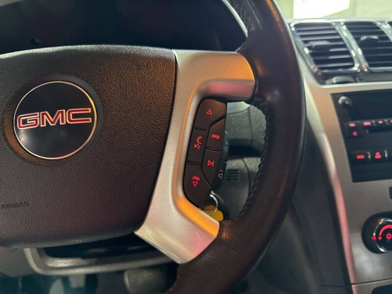2011 GMC Acadia SLE