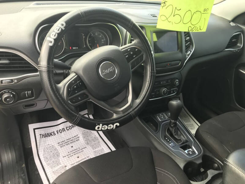 2019 Jeep Cherokee Latitude