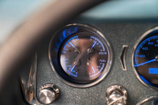 1968 Pontiac GTO 32