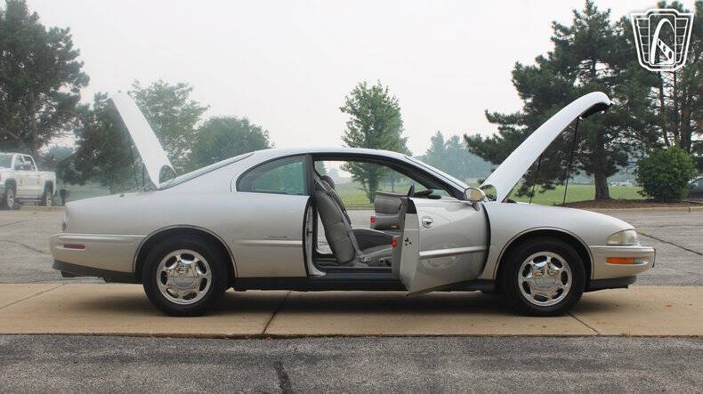 1999 Buick Riviera Supercharged