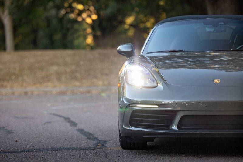 2021 Porsche 718 Boxster