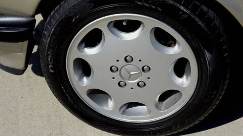 1989 Mercedes-Benz 560-Class 560 SL