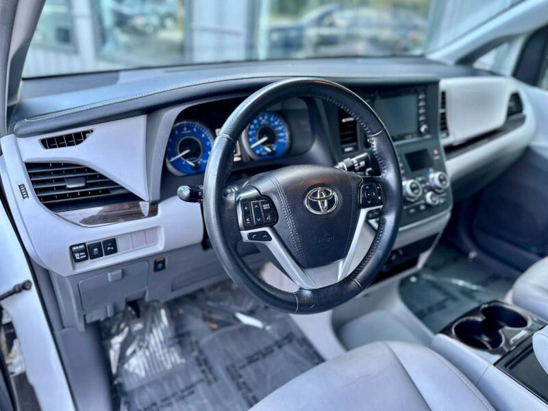 2019 Toyota Sienna