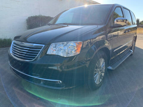 2015 Chrysler Town and Country for sale at 707 Motors in Fairfield CA