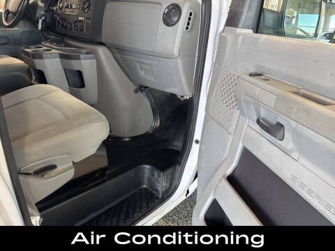 2014 Ford E-Series E-250