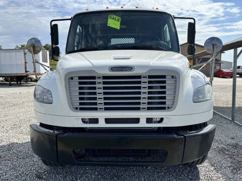 2012 Freightliner M2 106